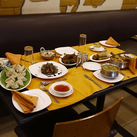 คันทรี โรด รีสอร์ท Haora ภายนอก รูปภาพ